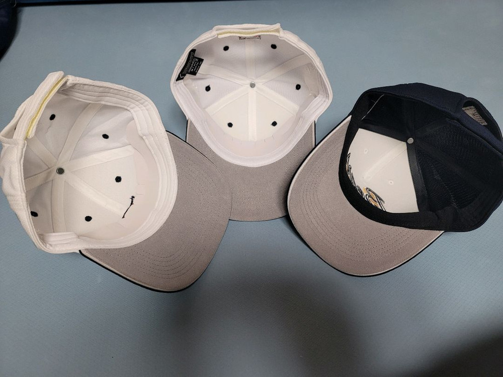 두산베어스 스프링캠프 모자 이미지