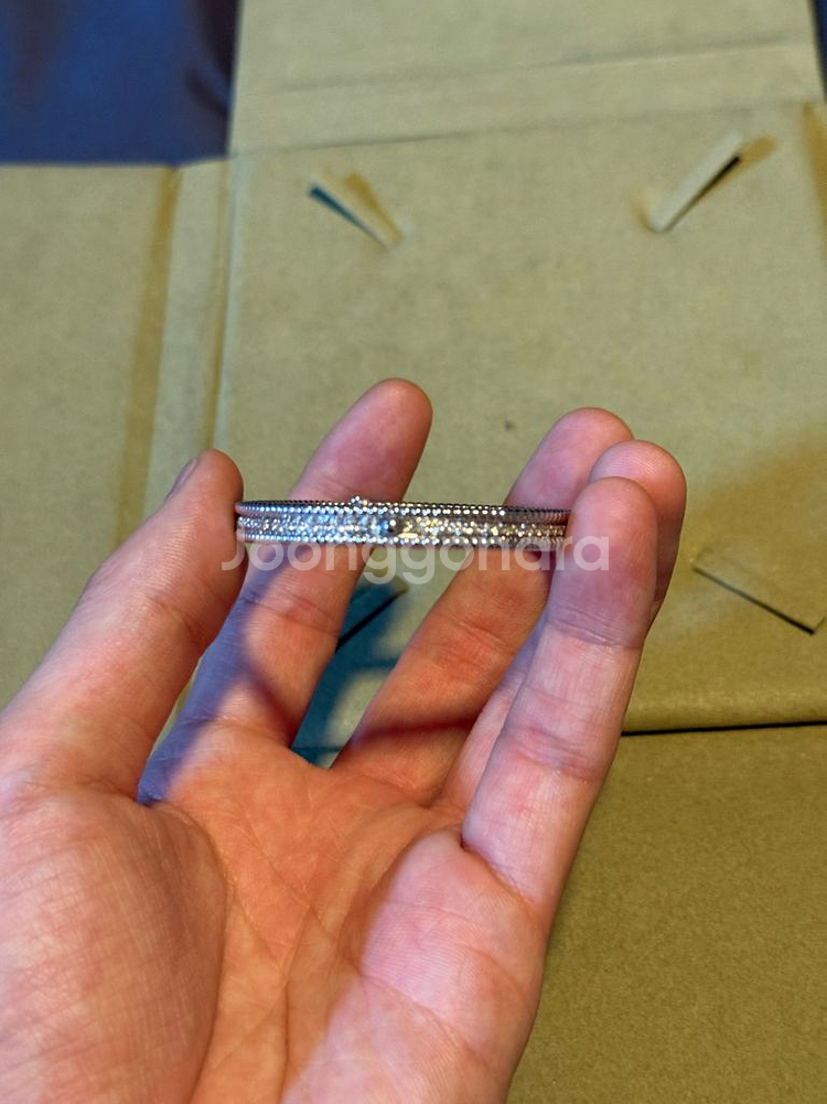 18k 천연다이아 팔찌--1