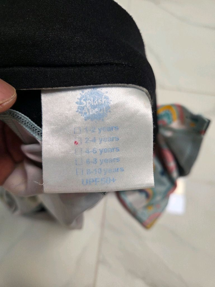 스플래쉬어바웃 웻슈트 & 물놀이 용품 일체 이미지