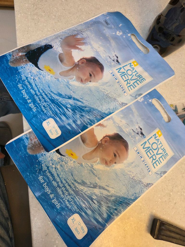 스플래쉬어바웃 웻슈트 & 물놀이 용품 일체 이미지