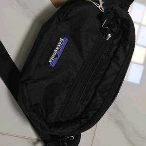 파타고니아 슬링백 울트라라이트 블랙홀 미니