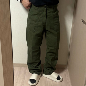 정품 유니폼브릿지 와이드 카키 퍼티그 팬츠 면바지 32