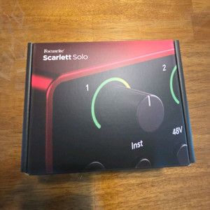 포커스라이트 스칼렛 솔로 4세대 새제품 개봉만~