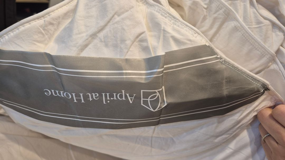 에이프릴앳홈 분리형 구스토퍼 싱글 110x200cm--2