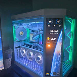 y70 7950x3d 4070super 고성능 본체 팝니다.