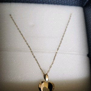 18k 옐로골드 하트 목걸이