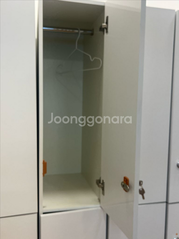 탈의실용 수납장 12개--1