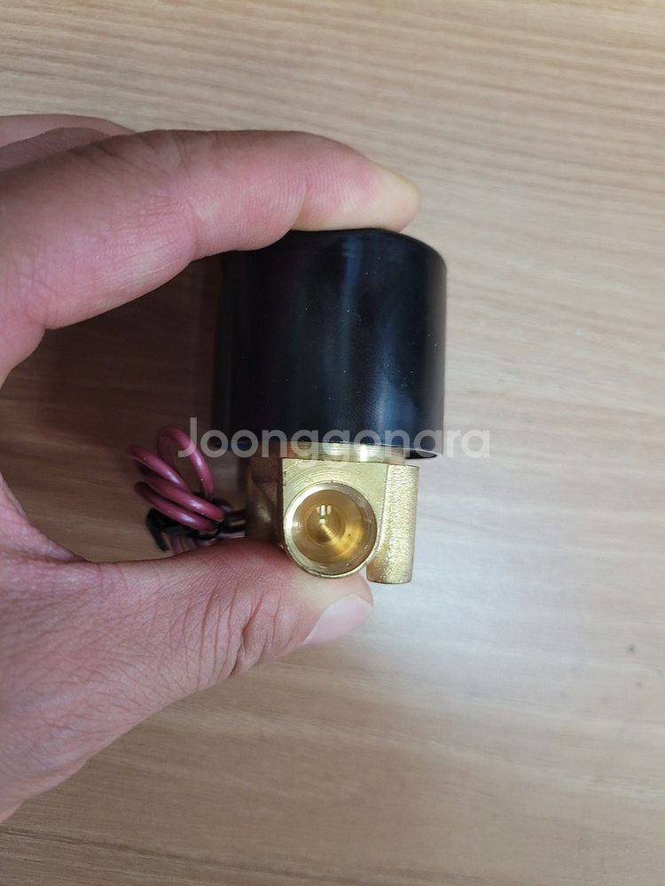 dc24v솔레로이드 밸브 8a 1/4인치--4