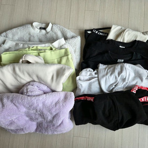 멋쟁이 여자 여아 크롭후드맨투맨티겨울가을용150사이즈 초4,5 총9벌