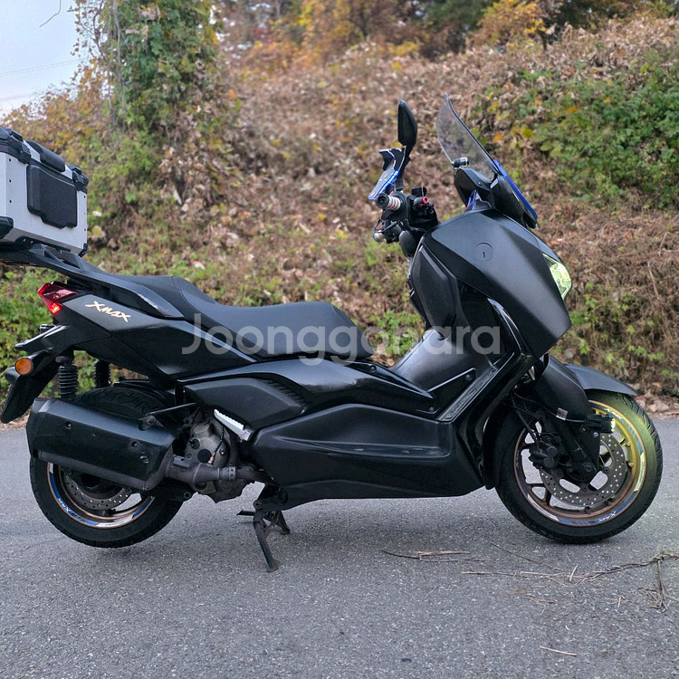 특가)야마하xmax300 24년식 탈레스만,지넷블랙박스 장착 판매합니다.--3