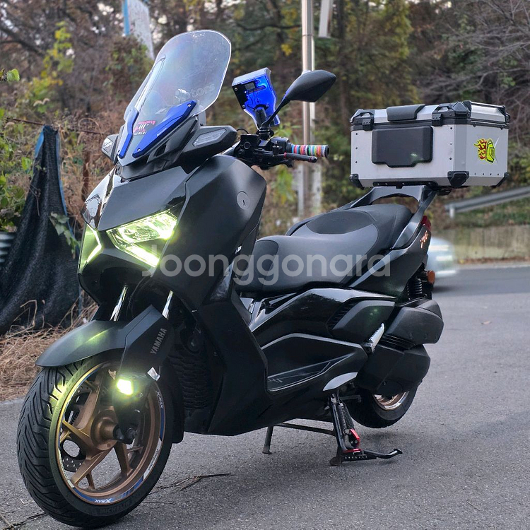 특가)야마하xmax300 24년식 탈레스만,지넷블랙박스 장착 판매합니다.--2