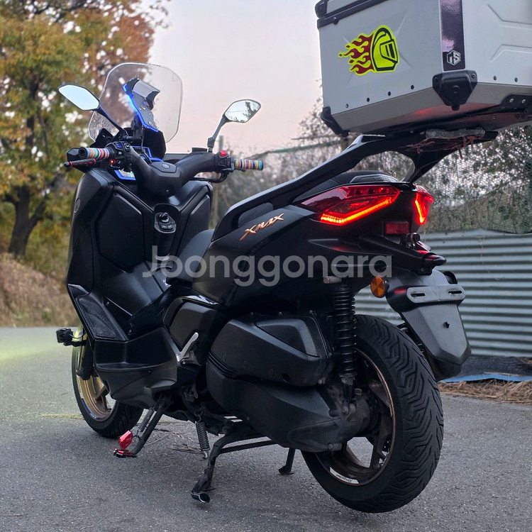 특가)야마하xmax300 24년식 탈레스만,지넷블랙박스 장착 판매합니다.--6