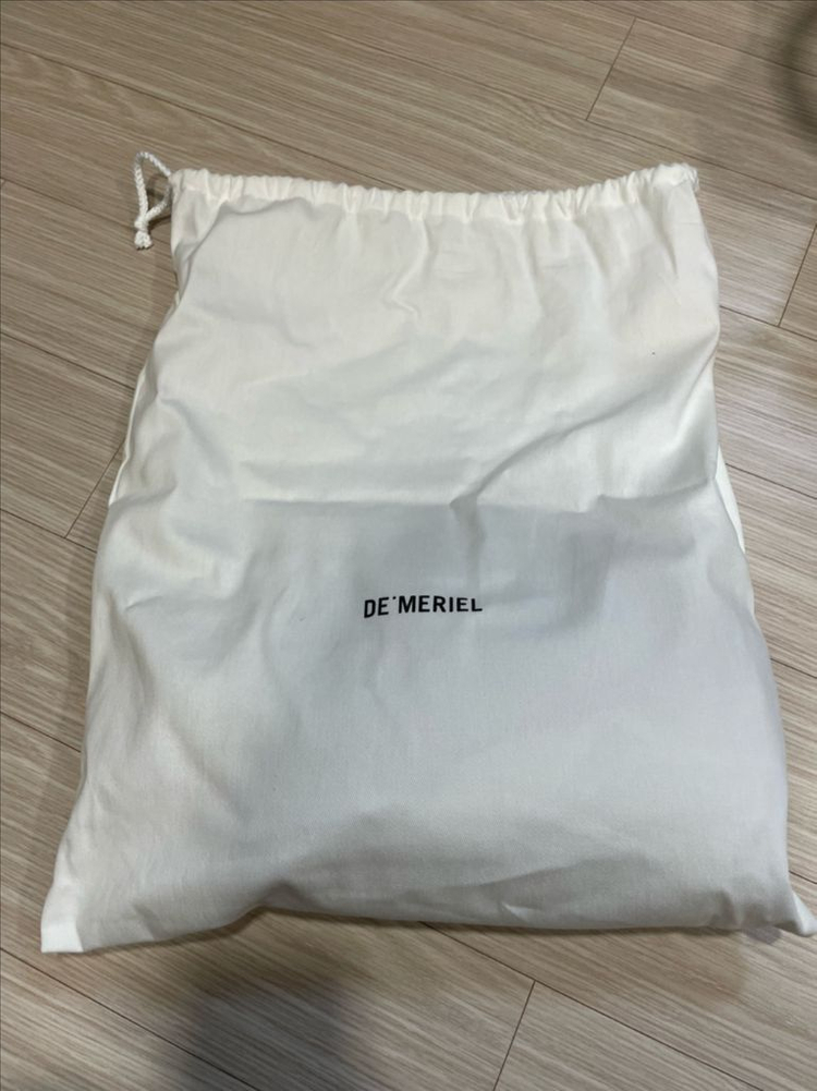 드메리엘 레더 핸드백 이미지