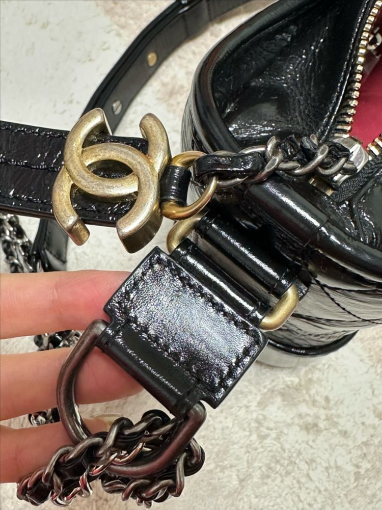 샤넬 가브리엘 호보 스몰 페이던트 이미지