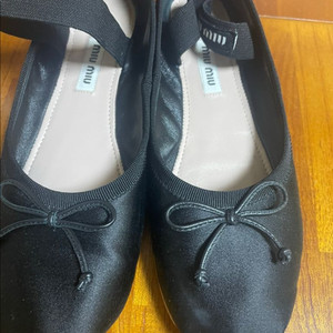 미우미우 발레리나 플랫슈즈 34.5사이즈