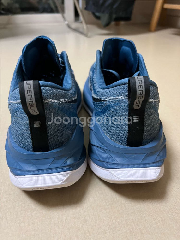 아식스 슈퍼블라스트2 270--2