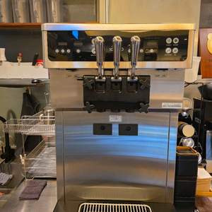 아이스트로 163TT 아이스크림 기계