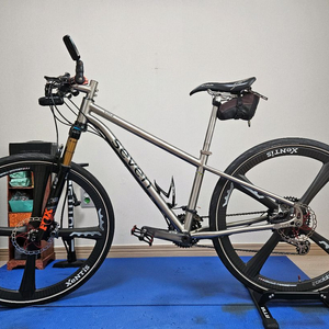 MTB 자전거(남녀공용 최고사양)