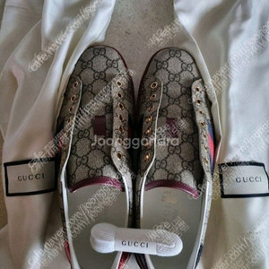 구찌 스니커즈 이미지