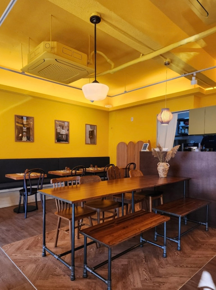 카페테이블 빈티지식탁 엔틱 모던 원목 라왕 가구 이미지