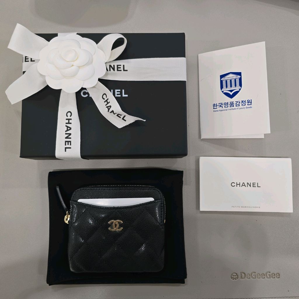 새상품) 샤넬 AP2061 클래식 지퍼 코인 카드지갑 동전지갑 캐비어 블랙