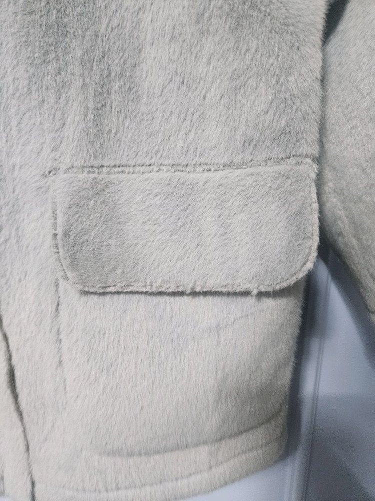 아이디어스 테디 코트 이미지