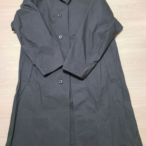 유니클로u 오버사이즈 싱글브레스트코트