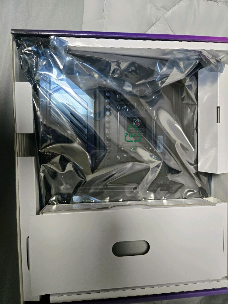 ASRock X870E NOVA WIFI 메인보드--2