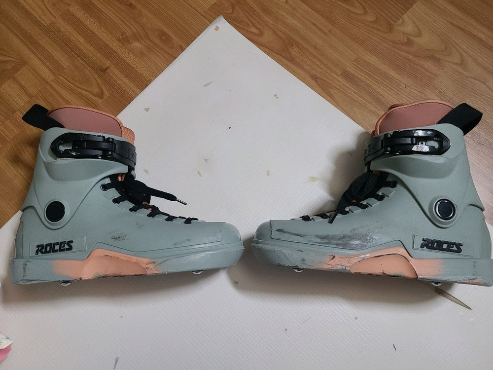 로체스 인라인스케이트 어그레시브 팝니다. 이미지