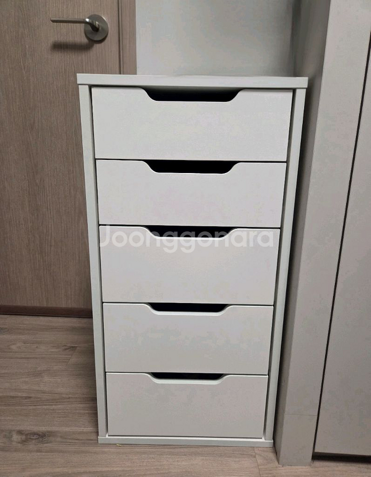 화이트 서랍장--0