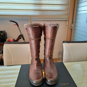 랜드로바 퍼부츠 230 새제품 이미지