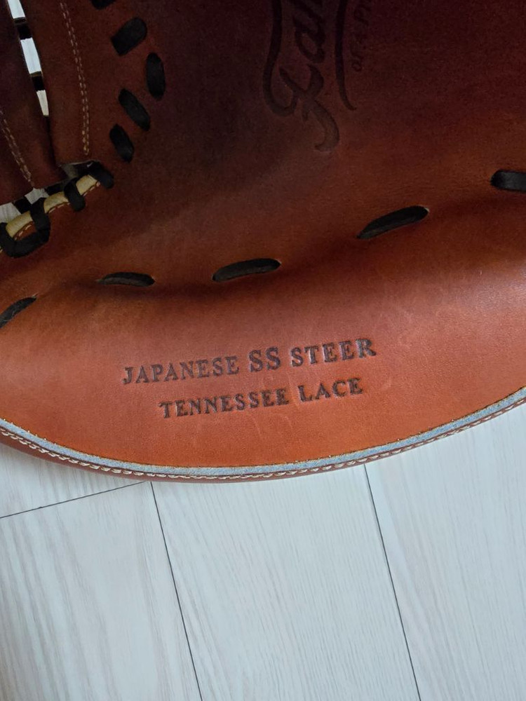 버클러 포수미트(일본산 SS STEER)판매합니다.--2