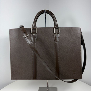 루이비통 M30058 타이가 로잔 브리프케이스 서류가방