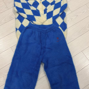 럭키트라이 니트가디건 바지세트 8-9사이즈