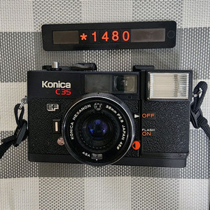 코니카 C 35 EF 필름카메라