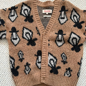 타오 로고 라쿤니트가디건