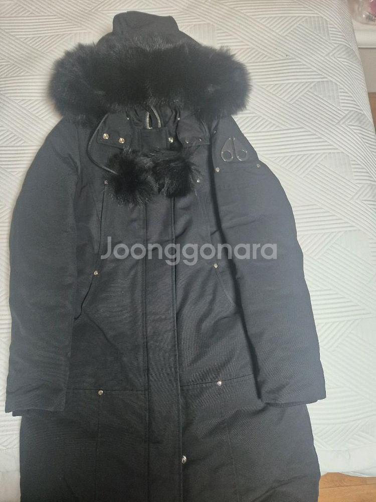 (정품)무스너클 스틸링 여성패딩 블랙 M사이즈--0