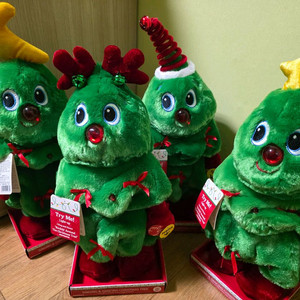 이마트 크리스마스 춤추는 트리인형