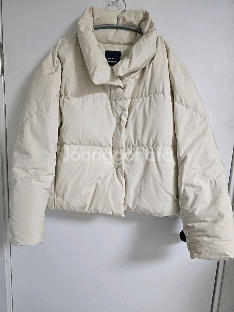 더캐시미어 하이넥 구스 다운 패딩 크림 66. 한섬 타임 마인 미샤 랑방 시스템--2