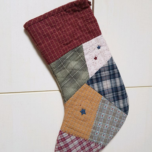 퀼트 패치워크 크리스마스 양말 벽걸이 판매합니다