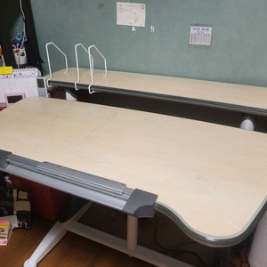 니스톨그로우 책상의자세트 이미지