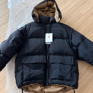 코스모폴리탄줄라이 작정 구스패딩80착불(시착)lcvy