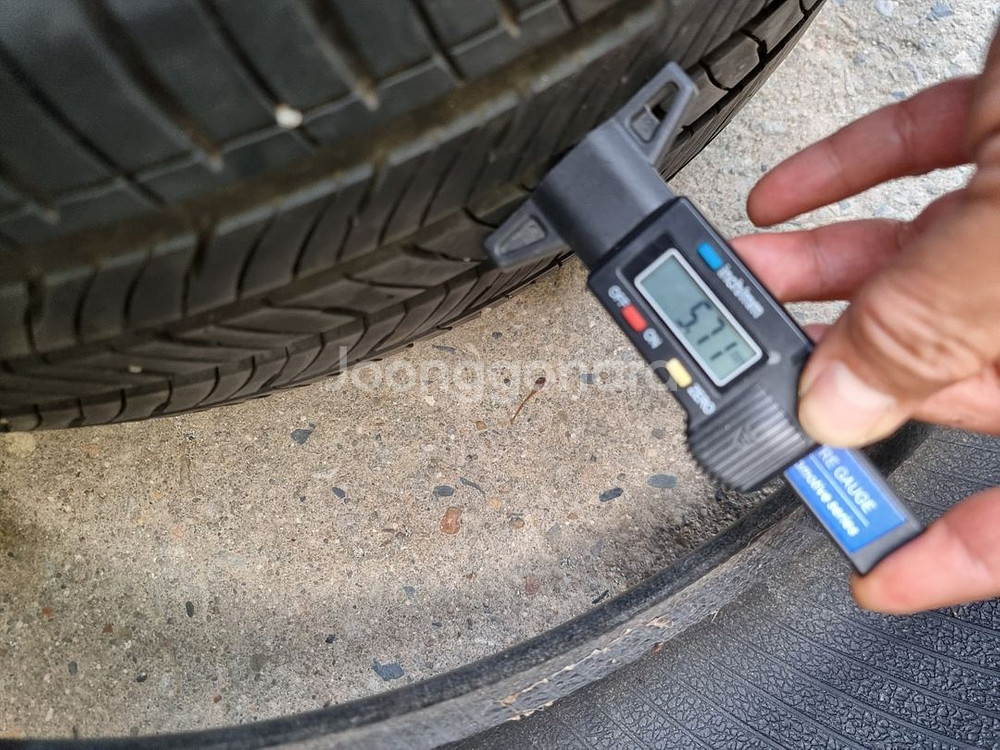 225-55-17 215-55-17 245-45-19--5