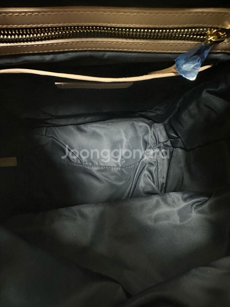 버버리 로고 패턴 백팩--2