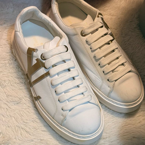 루이비통 타임아웃 스니커즈 39size (250)