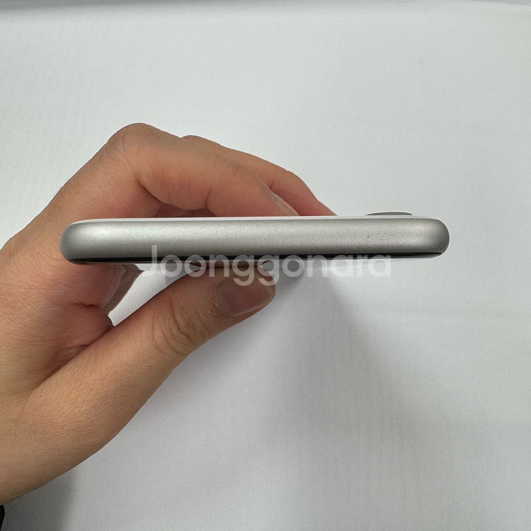 상태SS급 아이폰SE2 128기가 화이트 공기계 중고폰 학생폰 키즈폰 저가폰 게임폰--4