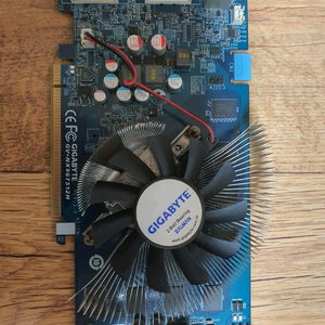 기가바이트그래픽카드 9600gt 이미지