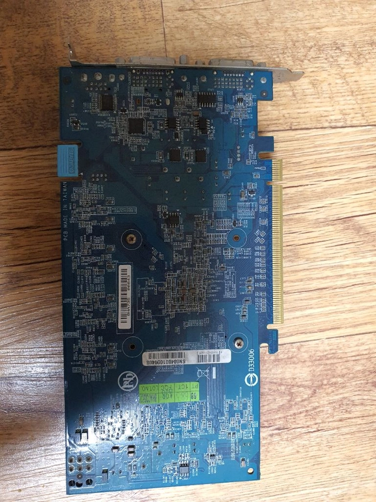 기가바이트그래픽카드 9600gt 이미지