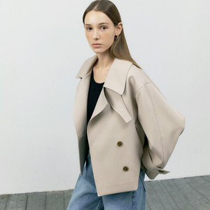 르와(L'oiE) 숏 더블 트렌치자켓 프리사이즈 새상품