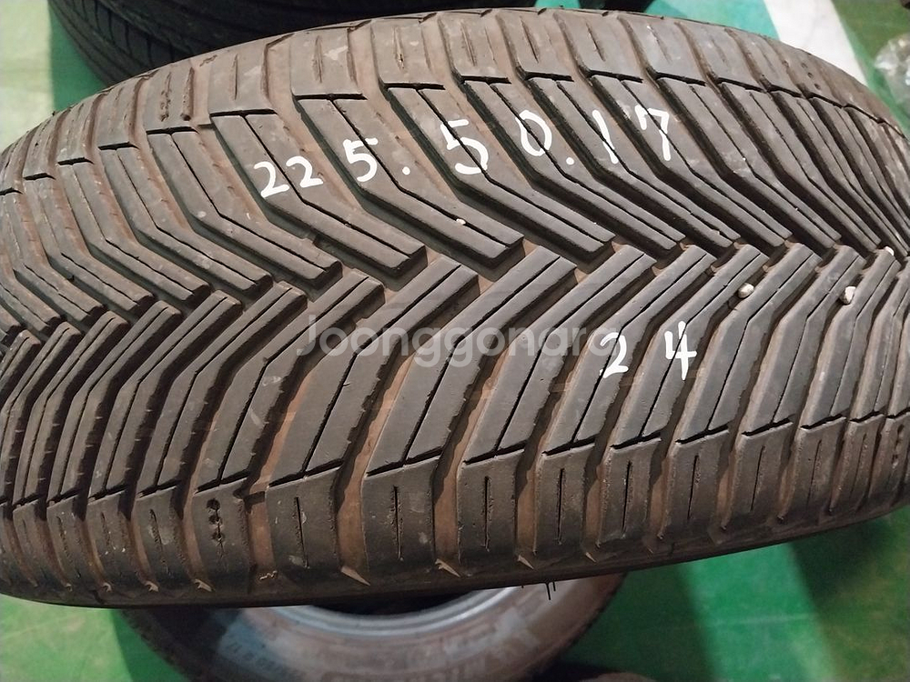 255-45-20 235-55-19 225-50-17 중고타이어--6